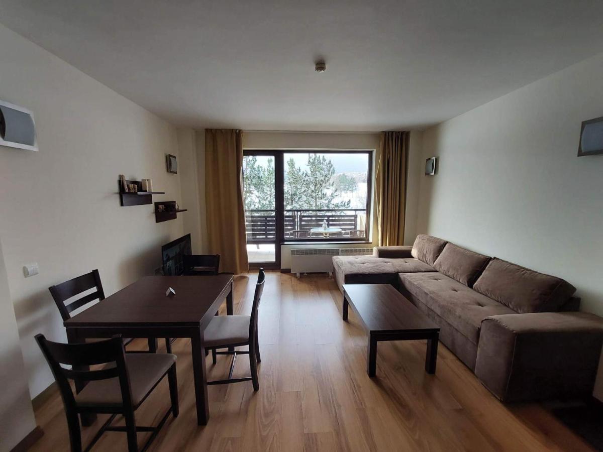 The View Apartment, Terra Complex Neighbour Building バンスコ エクステリア 写真